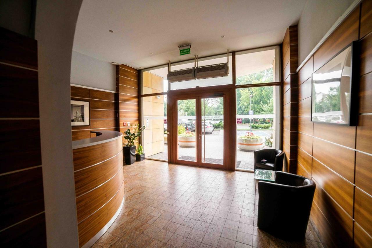 Torre Verona Apartment - 70M2, Terrace, Garage Kraków Exteriör bild