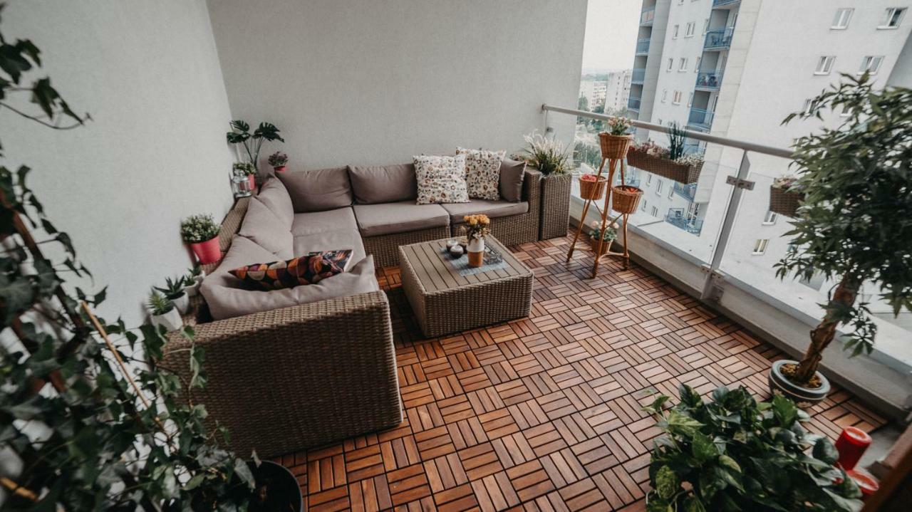 Torre Verona Apartment - 70M2, Terrace, Garage Kraków Exteriör bild
